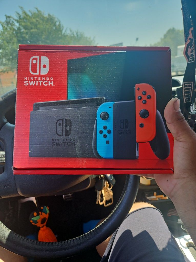Nintendo Switch Cheap 200$ Asap