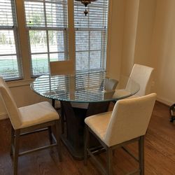 Round Kitchen High Table ( 4 Chairs)