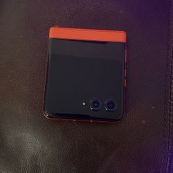 New Razr Flip Phone
