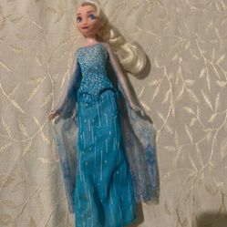 Disney Frozen Classic Doll Collection ELSA Barbie 10.5”