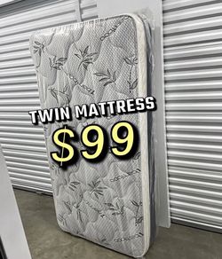 Twin size pillow top mattress