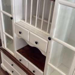 Dinning Room Hutch