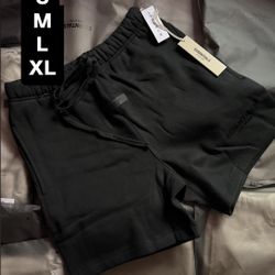 Essential Shorts 