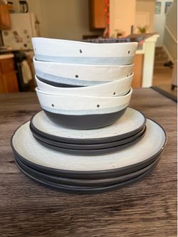 Elite Enamel Dish Set (Incomplete)