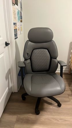 Gaming/office chair