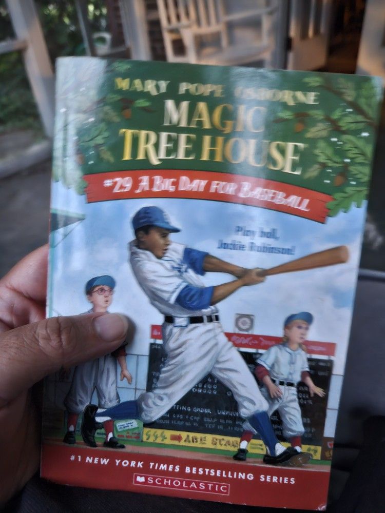 Magic Tree House #29 "A Big Day For Baseball"