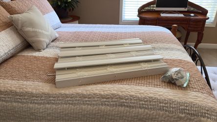 3 Faux wood blinds