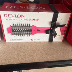 Revlon Plus Volumizer Brush 
