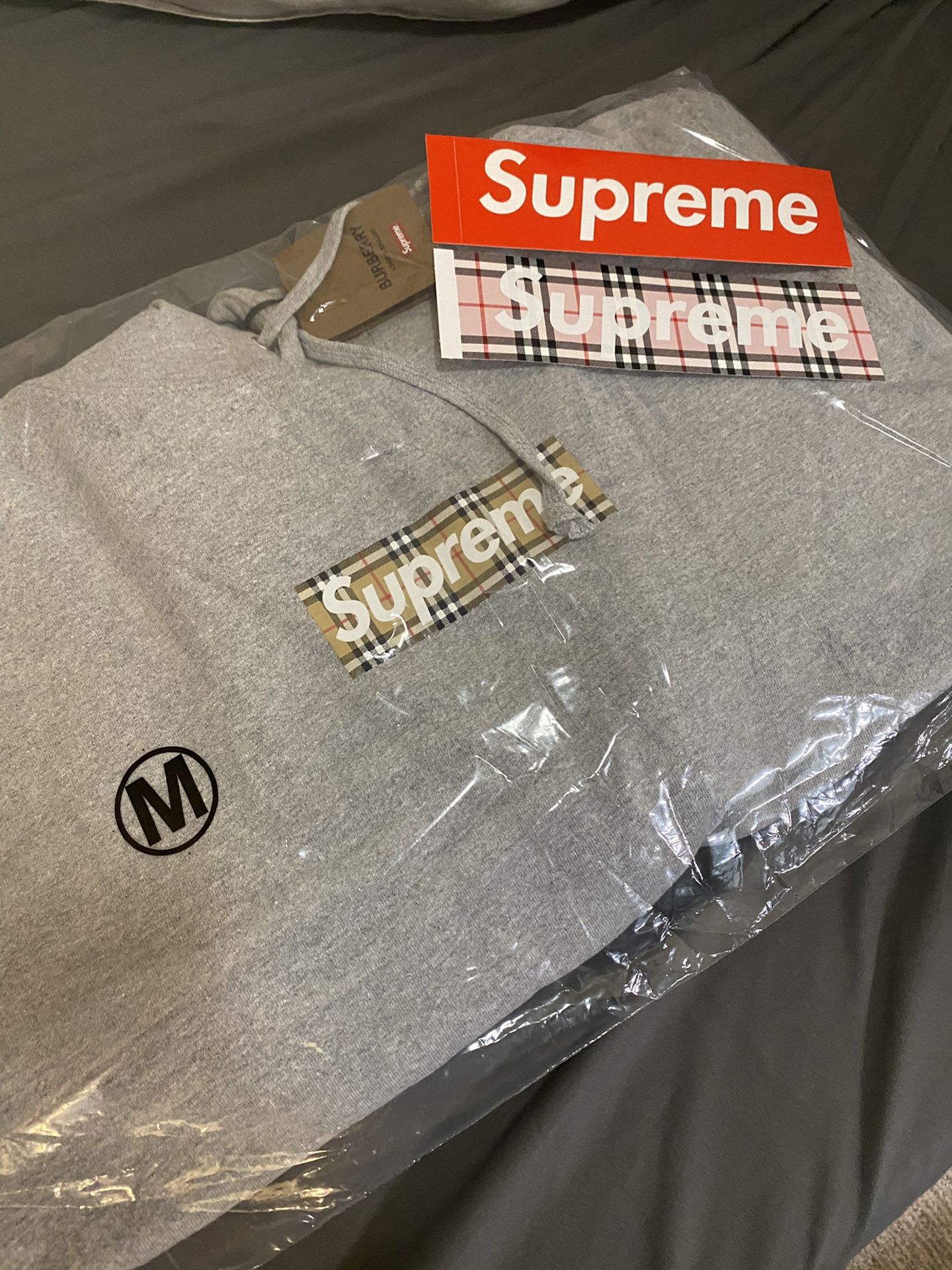 Supreme Burberry Box Logo Hoodie Size M
