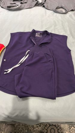 Figs scrubs
