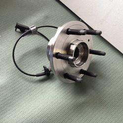 515096 4WD Front Wheel Hub Bearing . Chevy Tahoe,Silverado 1500 , Tahoe, Suburban, Cadillac Escalade, Gmc Yukon 2007-2014