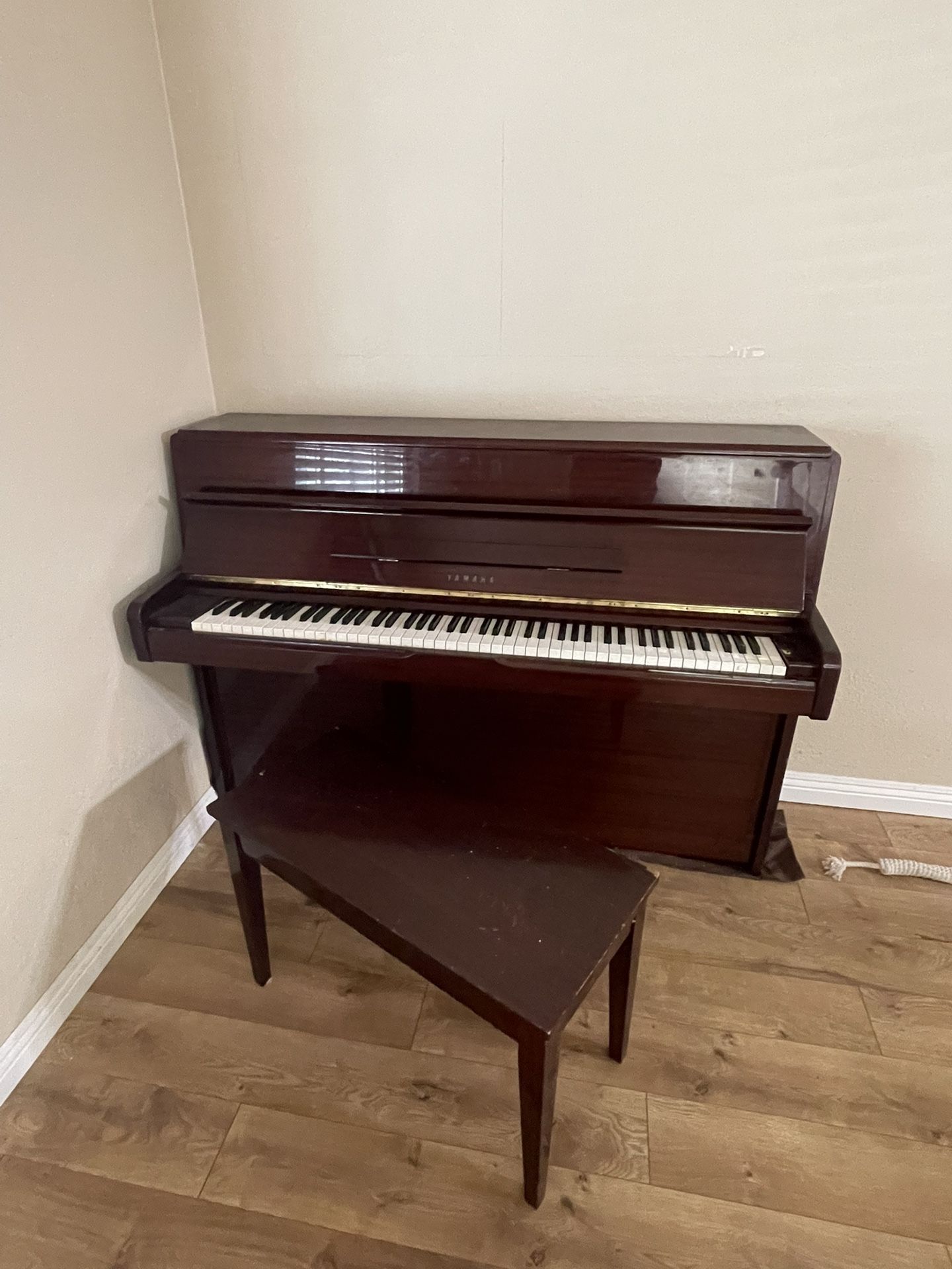 Yamaha Piano