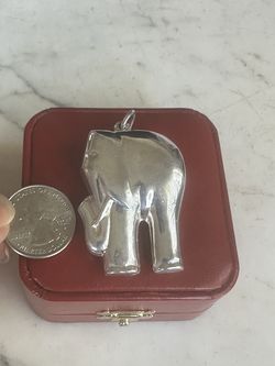 925 Sterling silver XL Elephant 🐘 pendant , marked 925
