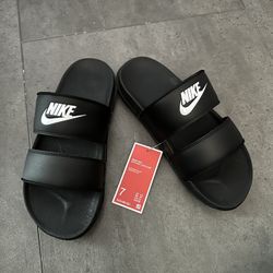 Nike Slides Size 7