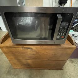 Toshiba Countertop Microwave Oven