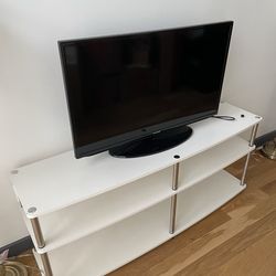 40 inch Samsung Smart TV