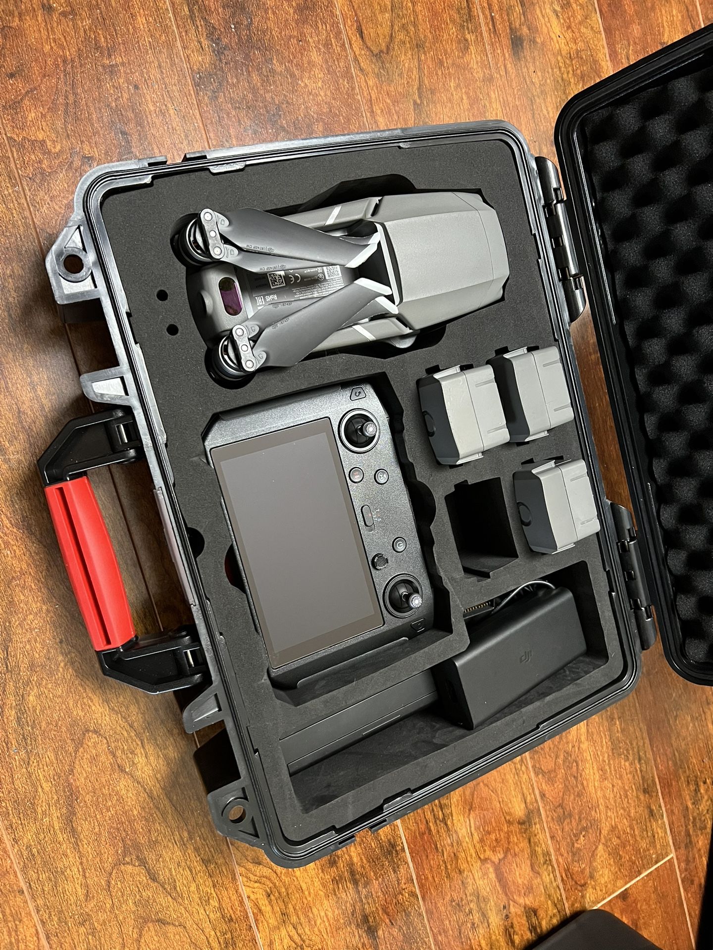 Mavic 2 Pro Drone Mint Condition With Smart Remote