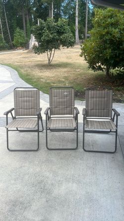 Set of 3 Folding Outdoor Patio Chairs