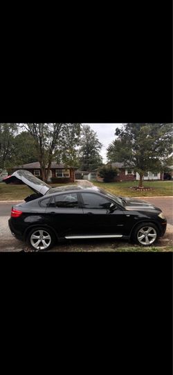 BMW X6 V8 TWIN TURBO ALL WHEEL DRIVE