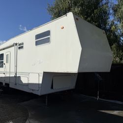 Travel Trailer Traila Para Vivir 
