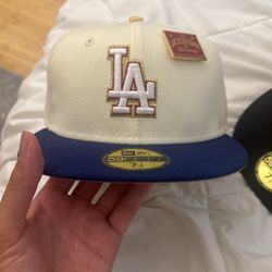 LA Dodgers 7 1/4 Fitted Exclusive