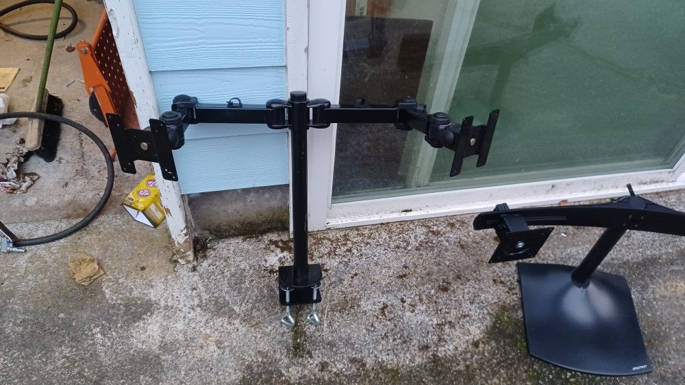 Dual Monitor Clamp On Stand