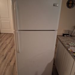 Frigidaire Refrigerator
