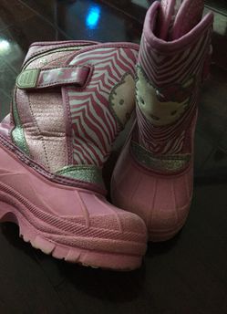 Girls Hello Kitty Snow Boots Size 9-10