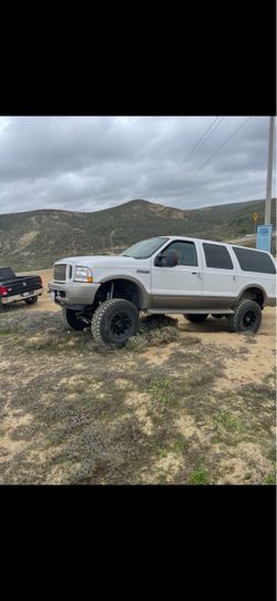 2004 Ford Excursion