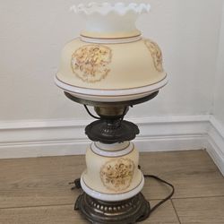 Vintage Quoizel Gone With The Wind Hurricane Double Globe Floral Lamp