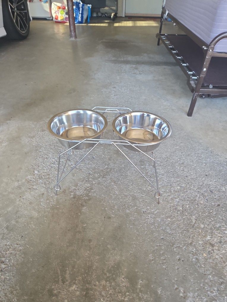 Stainless steel, water and food dish for dogs