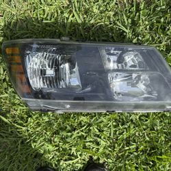 Farol Derecho Lado Del Pasajero Dodge Journey 2020