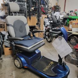 Golden Companion Full Size GC340 Scooter