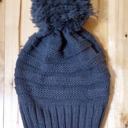 NEW C.C. Gray Slouch Hat with Pom (OS)