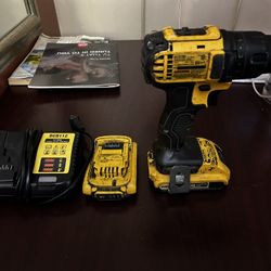 Dewalt Drill Set