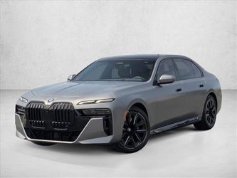 2023 BMW 740
