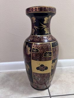 Vintage Asian-Style Black & Gold Floral Floor Vase