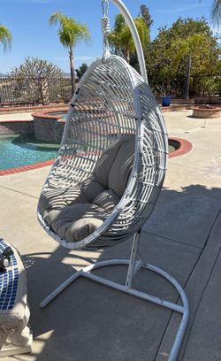 Outdoor hanging furniture, egg shaped