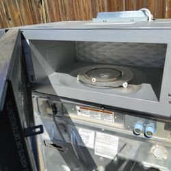 1.9 Microwave Hood Combination