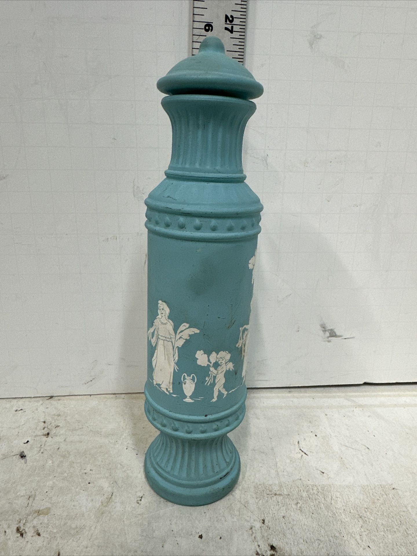 VTG Avon Jasperware Decanter Wedgewood Pottery Greek Myth Figures May 1979 #A4