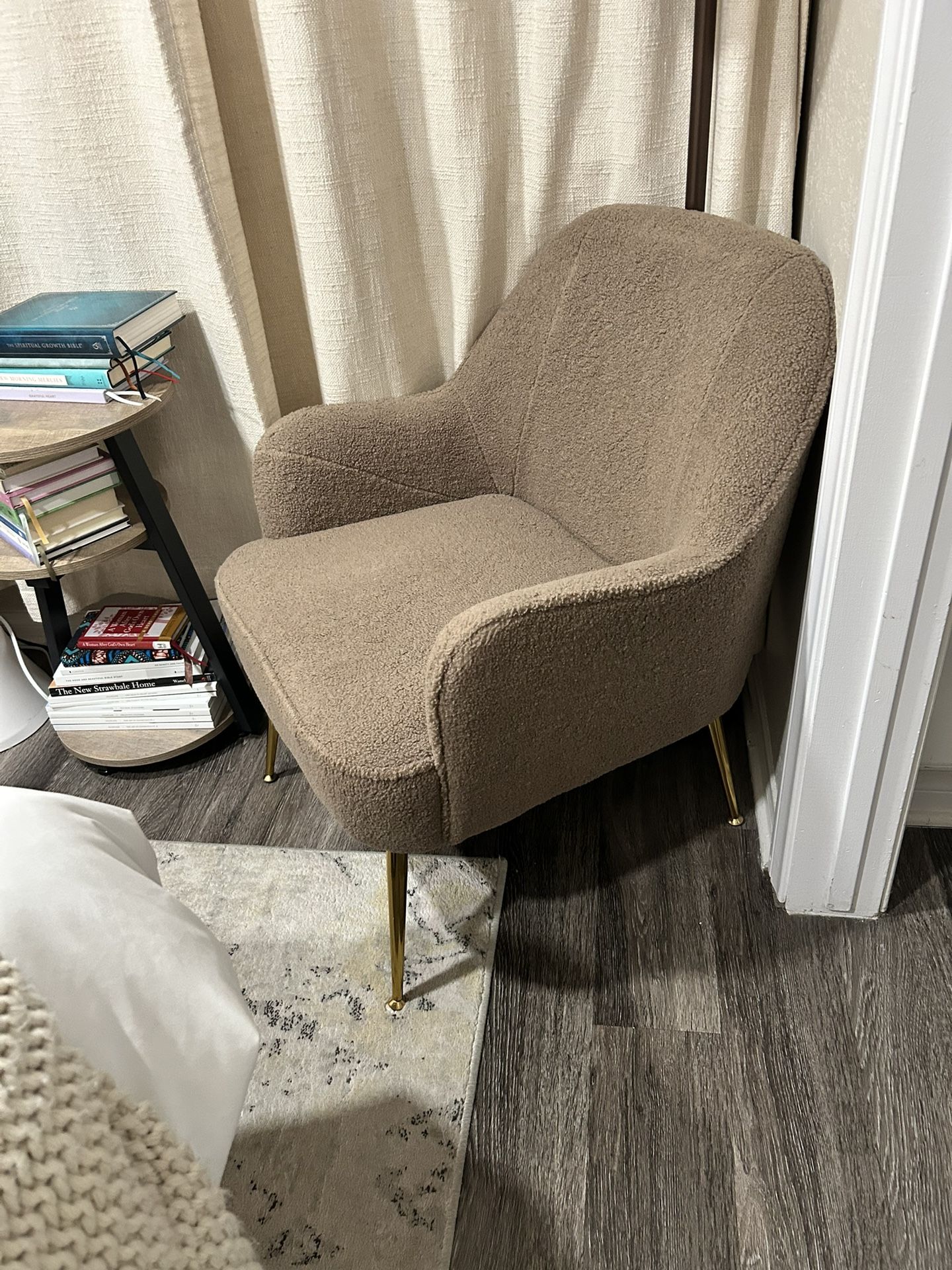 Teddy Upholstered Armchair