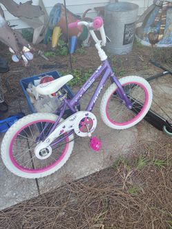 BRand new huffy seastar girls 24" bike