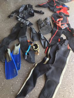SCUBA EQUIPMENT FOR WOMEN AND MEN ; weights; masks;snorkel