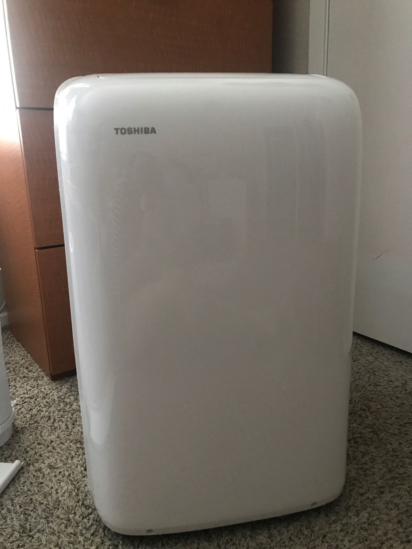 Toshiba Mobile Type Air Conditioner