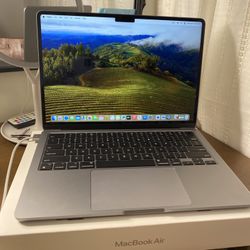 2024 MacBook Air 256 GB 13”