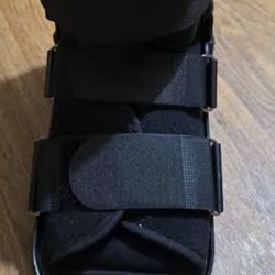 Boot For Foot fracture