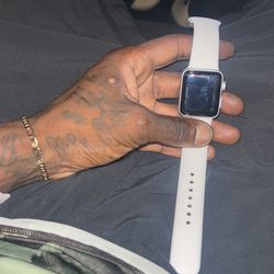 Apple Series 3