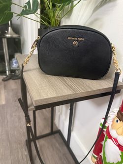 Pretty item ! Excellent Condition