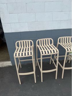 Outdoor barstools new from box!