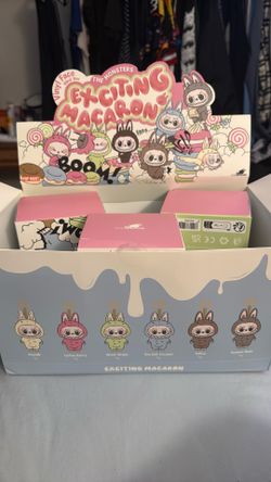 Macrons Labubu